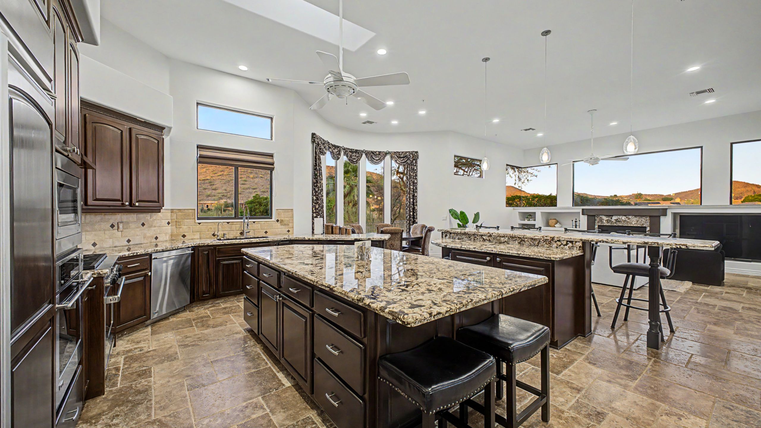 11863 N 129TH ST Scottsdale AZ Kitchen